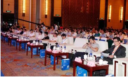 绿之韵胡国安出席湖南电商大会