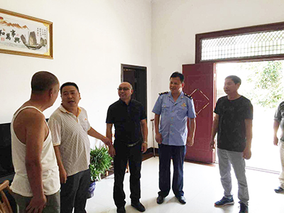 康婷·温暖传递走进湖北麻城助推精准扶贫