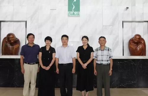 湖南商务厅副厅长肖彬一行莅临绿之韵考察