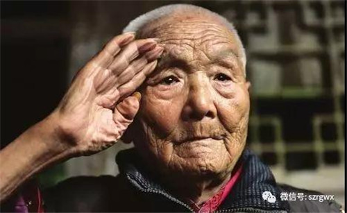 荣格公益:为抗战老兵添饭,算我一份