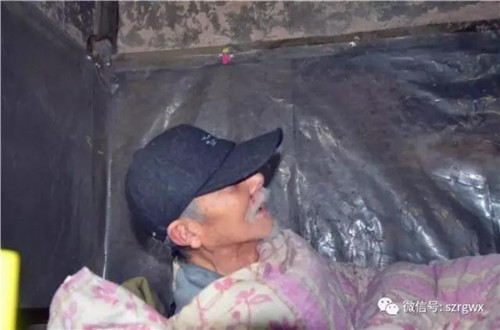 荣格公益:为抗战老兵添饭,算我一份