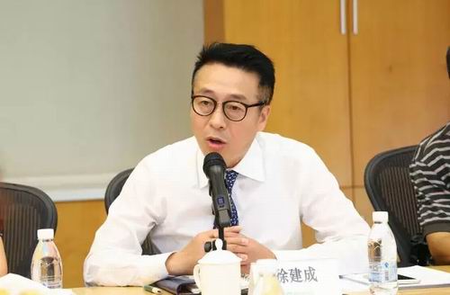 国家工商总局企业工作督查调研组到绿叶调研