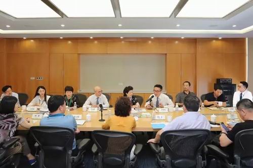 国家工商总局企业工作督查调研组到绿叶调研