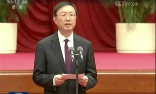 金科老总董事长_金科集团董事长的照片(3)