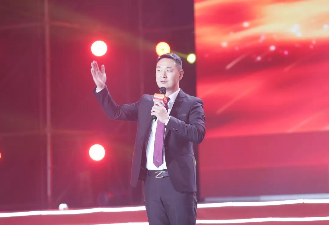 微信图片_20180416093719.jpg 安然年会分享:新晋三、四钻经理奖分享