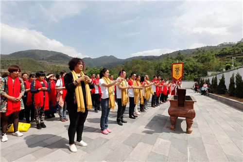 理想科技举行“全国龙润茶人朝圣觐拜3200年锦绣茶祖大典”