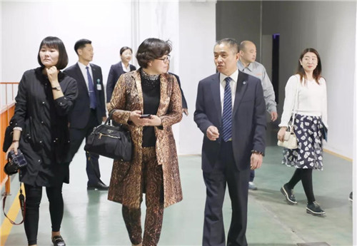 安然董事长刘润东接受威海市总工会和媒体采访,谈工匠精神