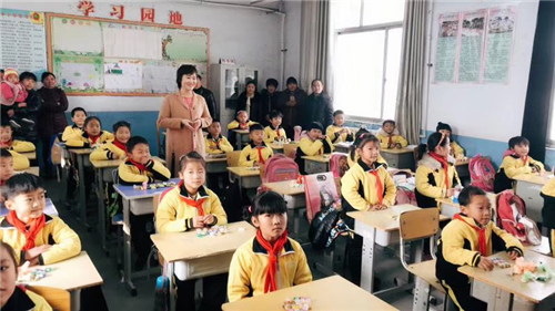 �к���ӭ�������ݵ�ˢ�£������˼�