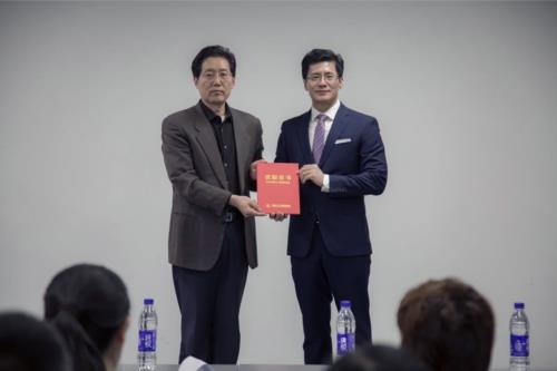 大溪地诺丽第一所希望小学捐赠仪式在京举行
