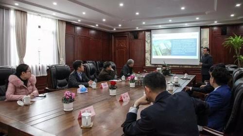 上海市工商行政管理局薛国富一行调研春芝堂