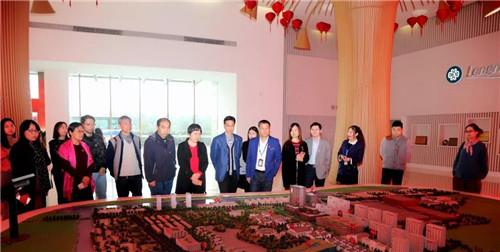 常熟市档案局局长丁磊莅临隆力奇参观考察