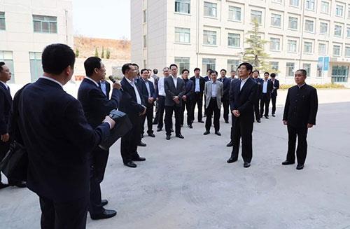 威海市委常委,副市长、党组副书记临安然参观