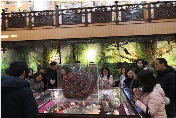 南通大学理学院党员在安惠开展党建交流