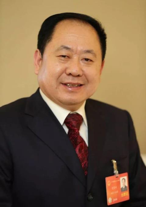 富新集团董事长_富虹集团董事长(3)